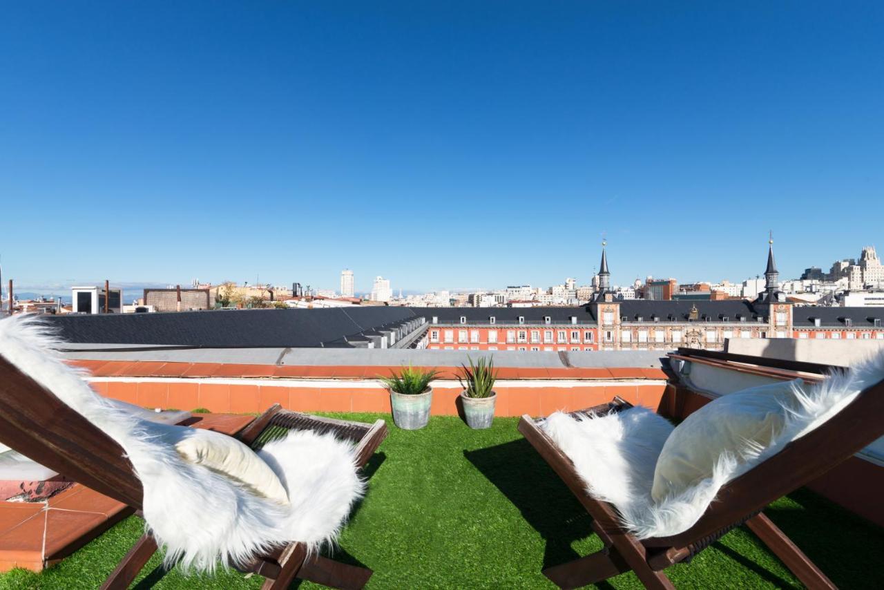 Historic Penthouse Plaza Mayor In Madrid Eksteriør bilde